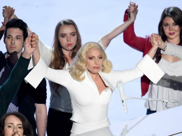Oscars-2016-Lady-Gaga